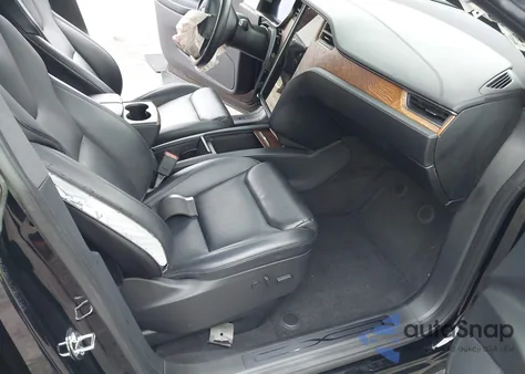 2020 Tesla Model X Long Range Dual Motor All-Wheel Drive/Long Range Plus Dual Motor All-Wheel Drive from USA, damaged, VIN 5YJXCDE2XLF232473